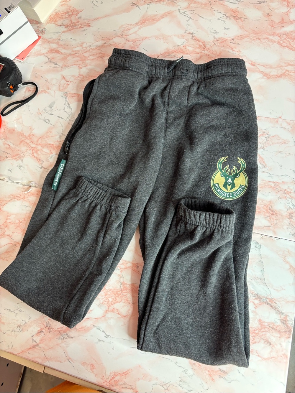 Kids Charcoal Gray Fleece Sweatpants Milwaukee Bucks 10-12